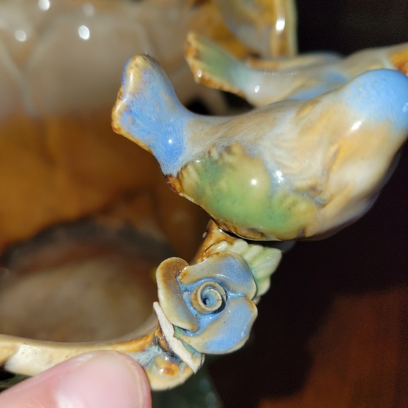 Vintage MAJOLICA STYLE Birds In A Cabbage Leaf Basket - Picture 11 of 11